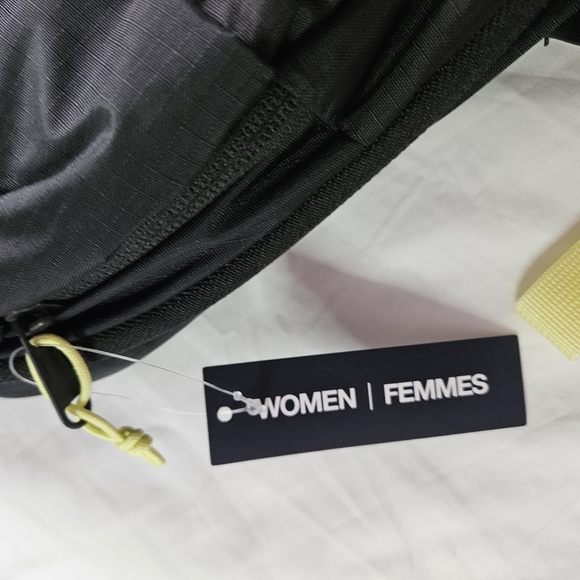 THE NORTH FACE WOMEN'S BOREALIS LUXE BACKPACK TNF BLACK/SNSPRT - Picture 8 of 9